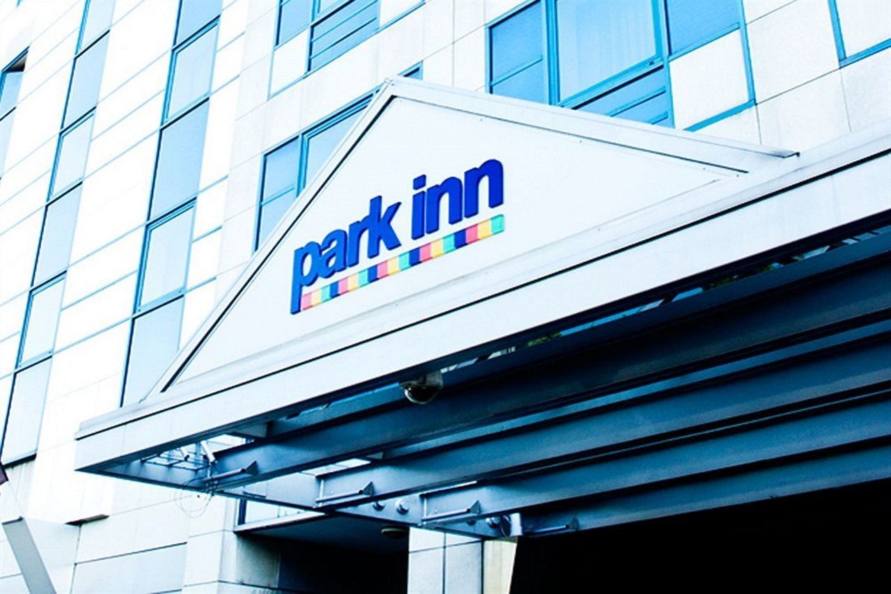 Park Inn By Radisson Danube Μπρατισλάβα Εξωτερικό φωτογραφία